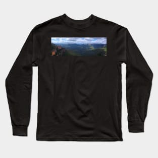 Blue Mountains and the Three Sisters - Katoomba Lookout Long Sleeve T-Shirt